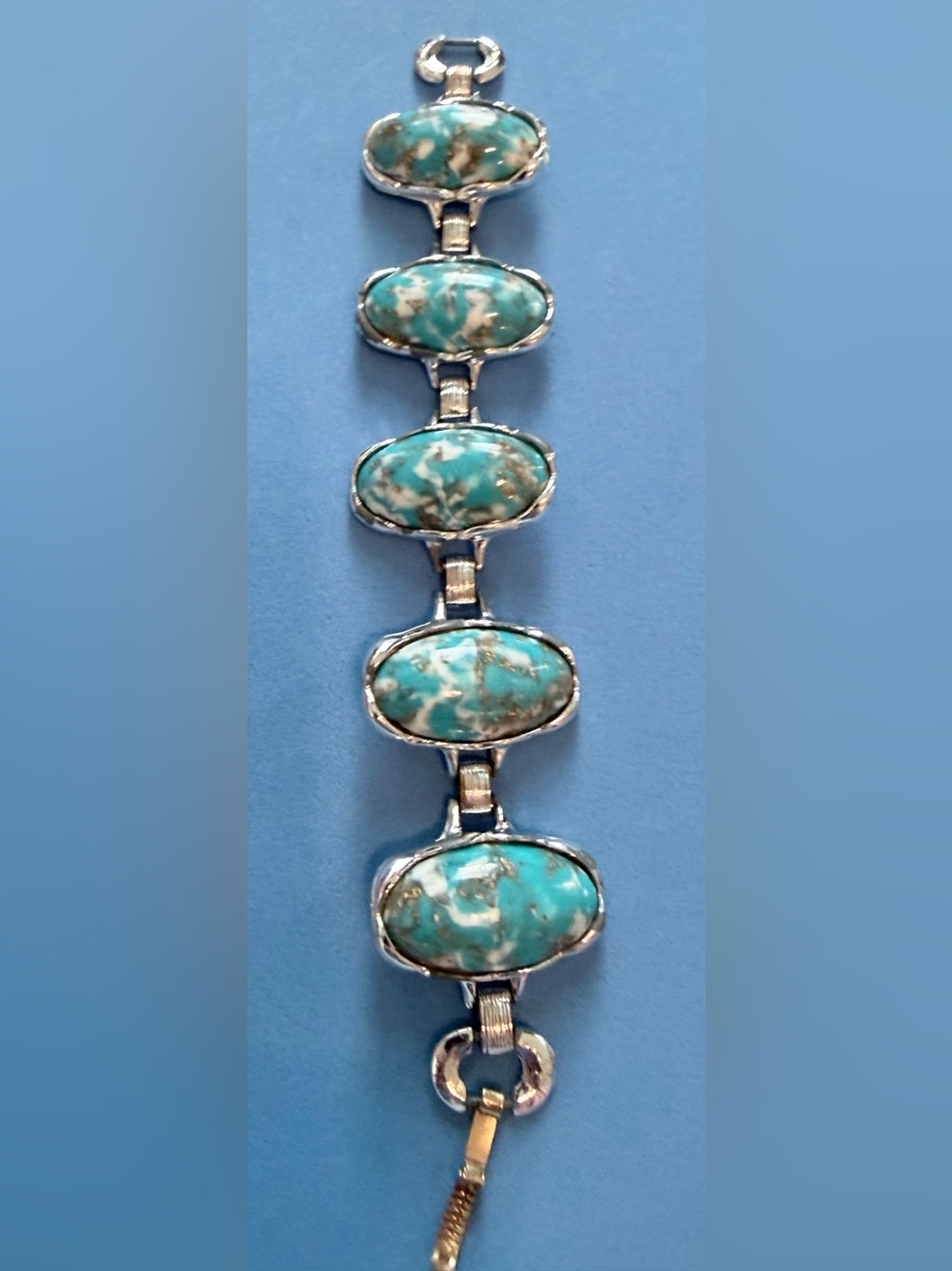 1960s Lucite Stone-Link Bracelet - Blue Silver Tone